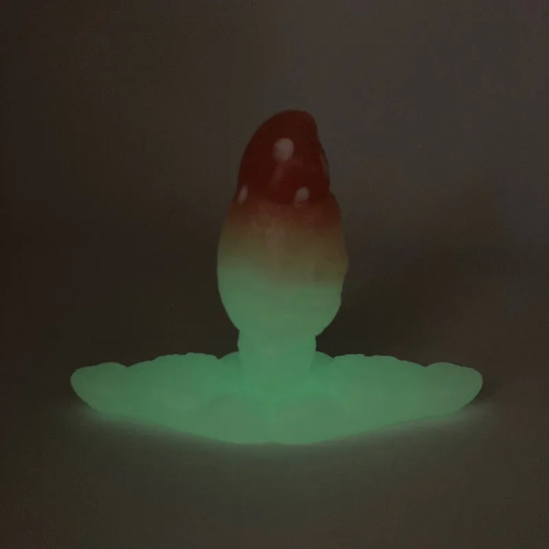 Skwee large plug large base Magical Mushroom GITD super soft (OO20)